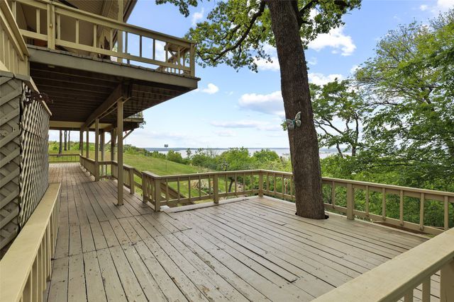 222 Island View Drive, Pottsboro, TX 75076