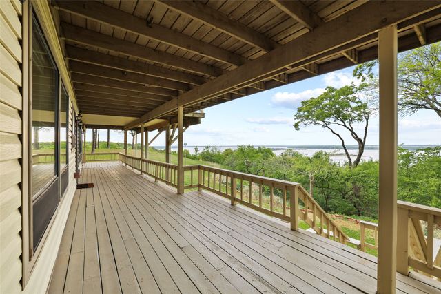 222 Island View Drive, Pottsboro, TX 75076