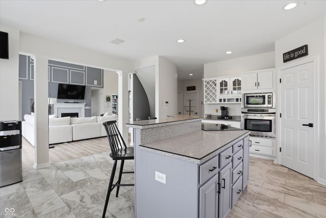 6502 Calais Circle, Indianapolis, IN 46220