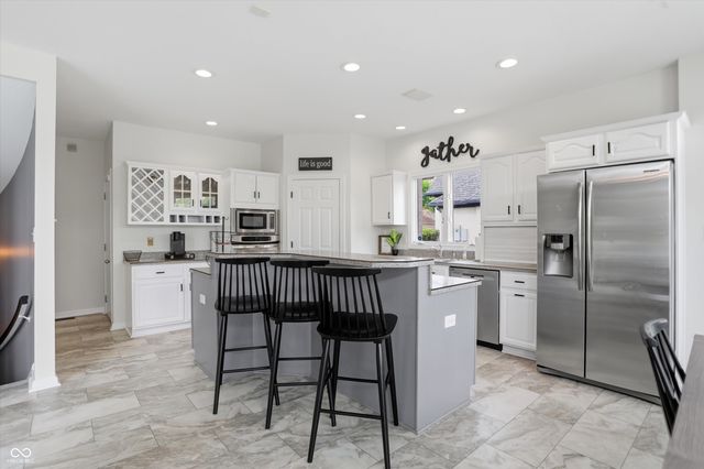 6502 Calais Circle, Indianapolis, IN 46220