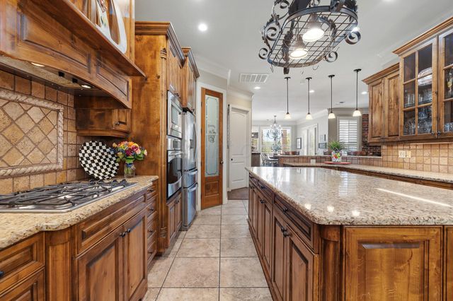 49 JYNTEEWOOD Circle, Canyon, TX 79015