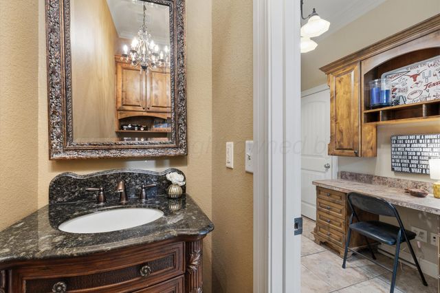 49 JYNTEEWOOD Circle, Canyon, TX 79015