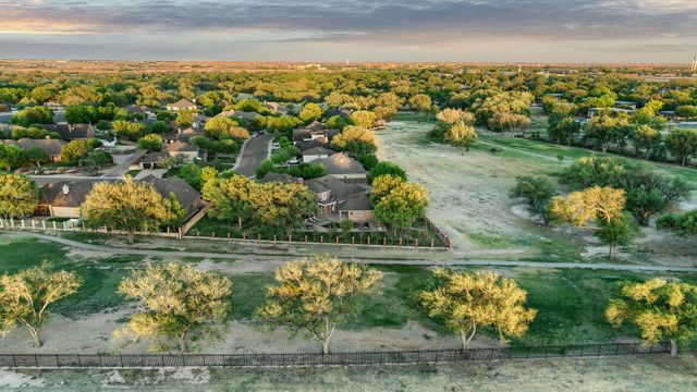 49 JYNTEEWOOD Circle, Canyon, TX 79015