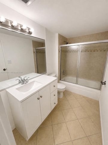 4450 NW 79th Ave 2B, Doral, FL 33166