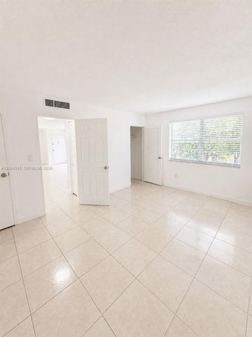 4450 NW 79th Ave 2B, Doral, FL 33166