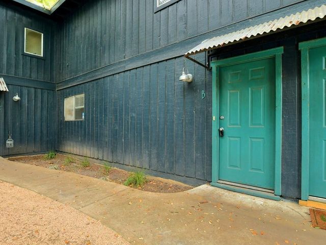 604 Franklin BLVD B, Austin, TX 78751