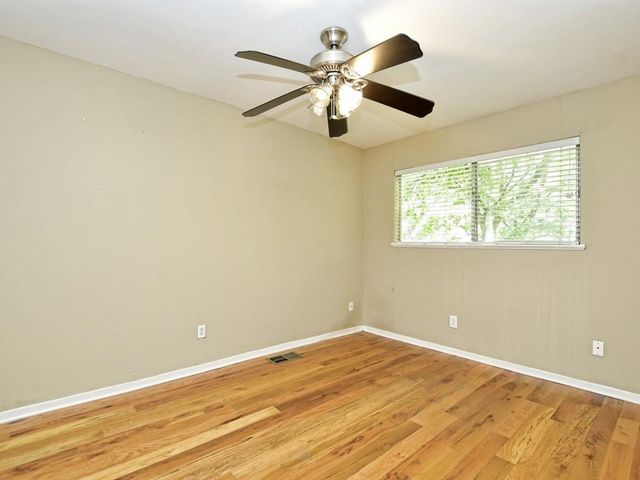 604 Franklin BLVD B, Austin, TX 78751