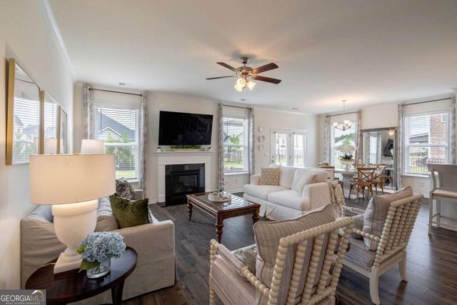 2062 Brookside Circle, Statham, GA 30666