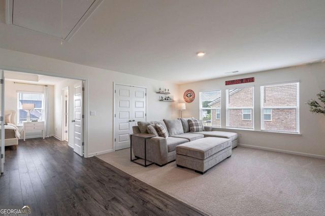 2062 Brookside Circle, Statham, GA 30666