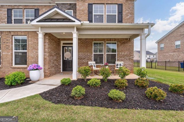 2062 Brookside Circle, Statham, GA 30666