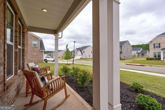 2062 Brookside Circle, Statham, GA 30666