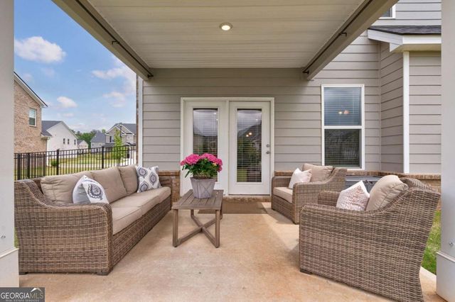 2062 Brookside Circle, Statham, GA 30666