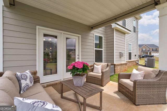 2062 Brookside Circle, Statham, GA 30666