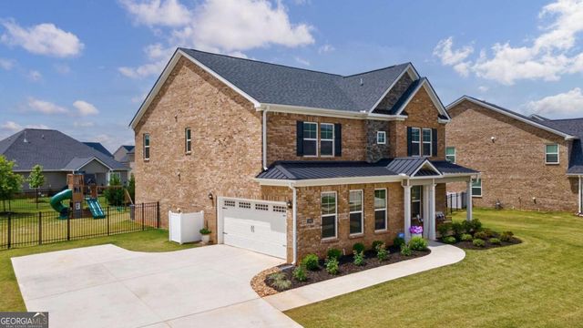 2062 Brookside Circle, Statham, GA 30666
