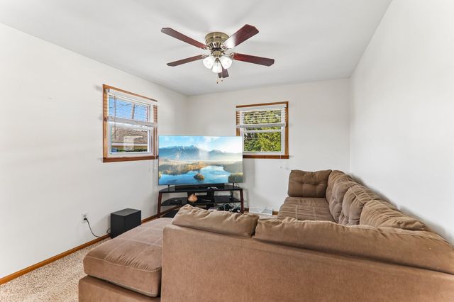 8410 Gordon Drive, Highland, IN 46322