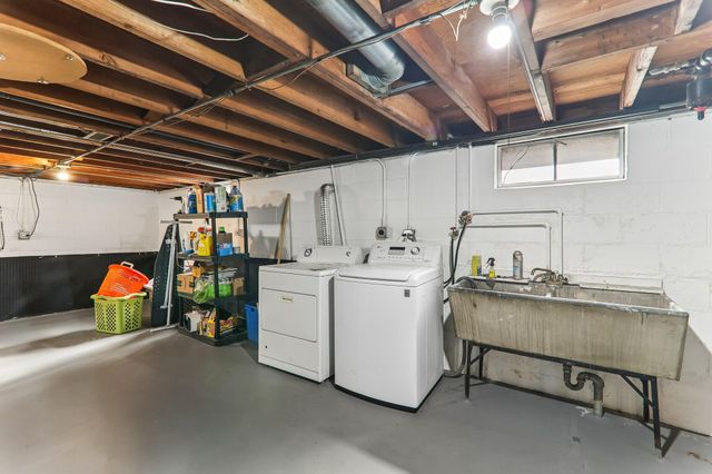 8410 Gordon Drive, Highland, IN 46322