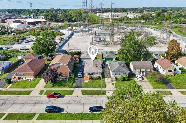 8410 Gordon Drive, Highland, IN 46322