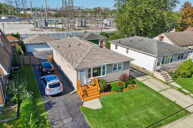 8410 Gordon Drive, Highland, IN 46322