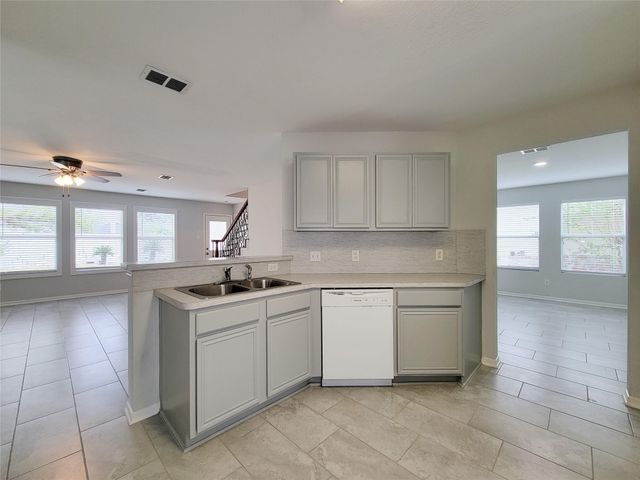 16010 Pin Oak Ridge Street, Houston, TX 77073