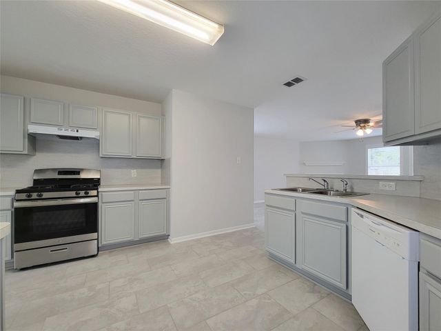 16010 Pin Oak Ridge Street, Houston, TX 77073