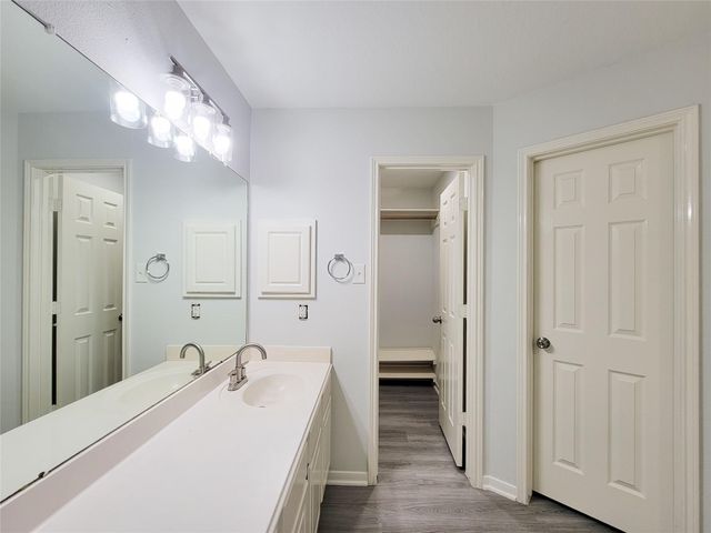 16010 Pin Oak Ridge Street, Houston, TX 77073