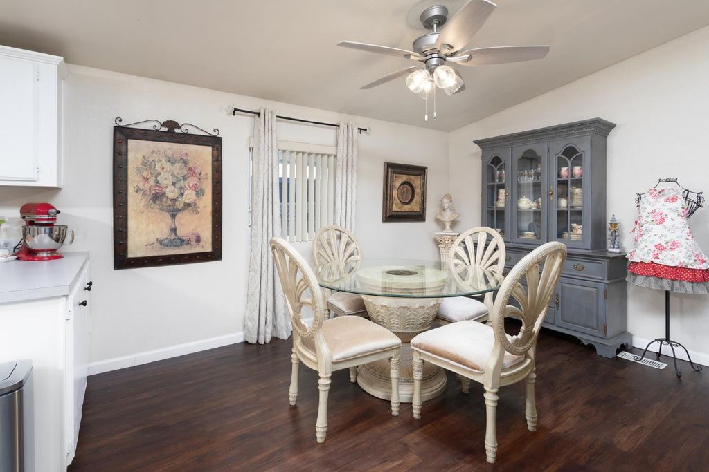 Image 35 of property listing at 8701 Highway 41 # 37, Fresno, CA 93720