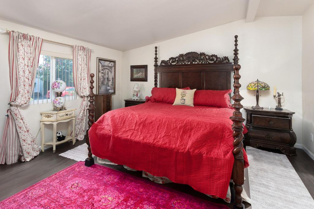 Image 40 of property listing at 8701 Highway 41 # 37, Fresno, CA 93720