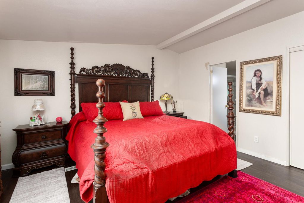 Image 41 of property listing at 8701 Highway 41 # 37, Fresno, CA 93720