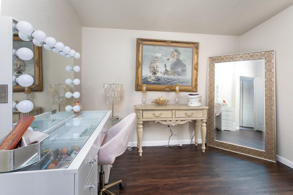 Image 49 of property listing at 8701 Highway 41 # 37, Fresno, CA 93720