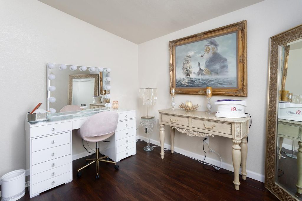 Image 50 of property listing at 8701 Highway 41 # 37, Fresno, CA 93720