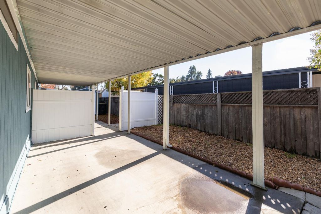 Image 53 of property listing at 8701 Highway 41 # 37, Fresno, CA 93720