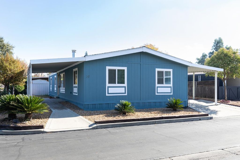 Image 59 of property listing at 8701 Highway 41 # 37, Fresno, CA 93720