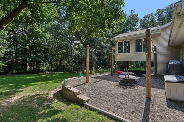 6968 Heron Way, Deforest, WI 53532