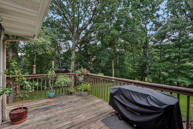 6968 Heron Way, Deforest, WI 53532