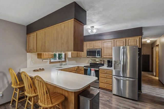 6968 Heron Way, Deforest, WI 53532