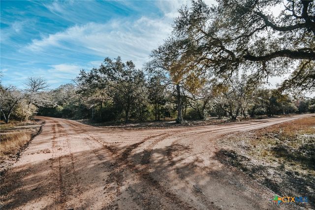 Tract E Vitek Lane, Inez, TX 77968