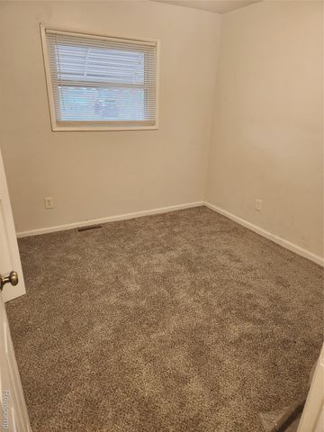 26176 Andover Street, Inkster, MI 48141