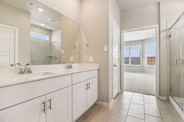 5124 Redbud Valley Drive, Pearland, TX 77584