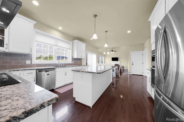 50584 Telluride, Canton Charter Township, MI 48187