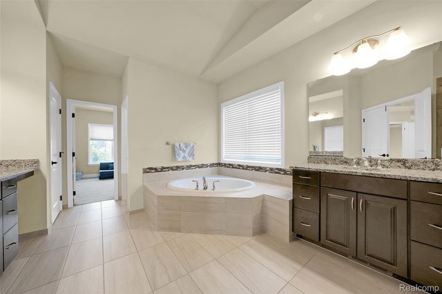 50584 Telluride, Canton Charter Township, MI 48187