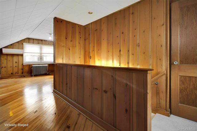 18 School Street, Malverne, NY 11565