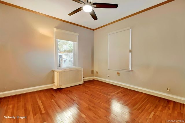 18 School Street, Malverne, NY 11565