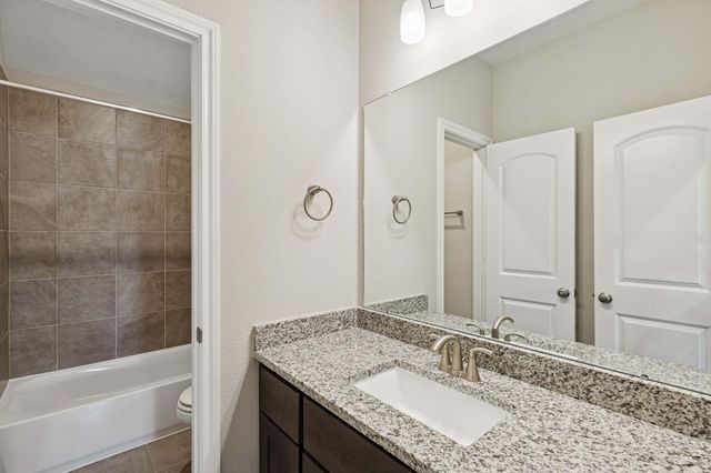 18310 Handyside Drive, Richmond, TX 77407