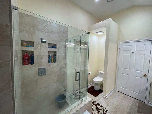 800 Santa Fe Trail, Irving, TX 75063