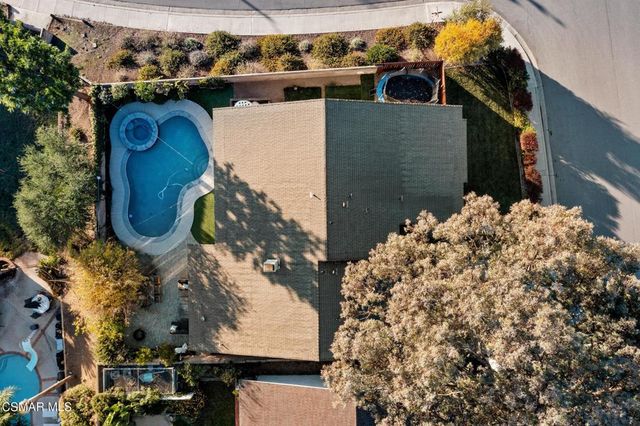 3348 Holloway Street, Newbury Park, CA 91320