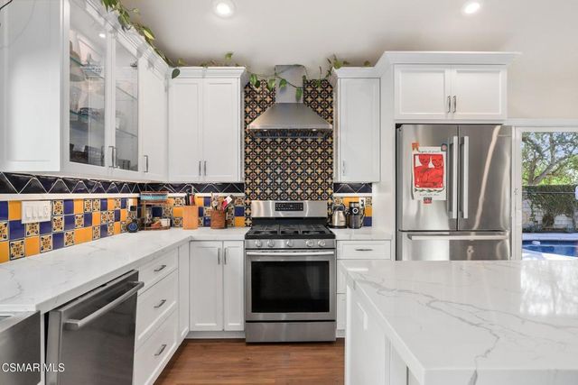 3348 Holloway Street, Newbury Park, CA 91320