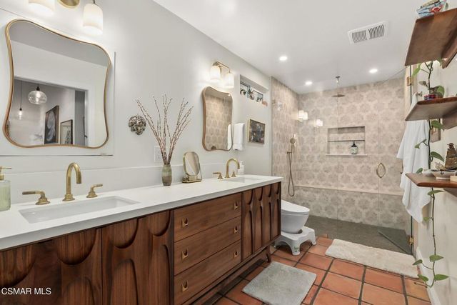 3348 Holloway Street, Newbury Park, CA 91320