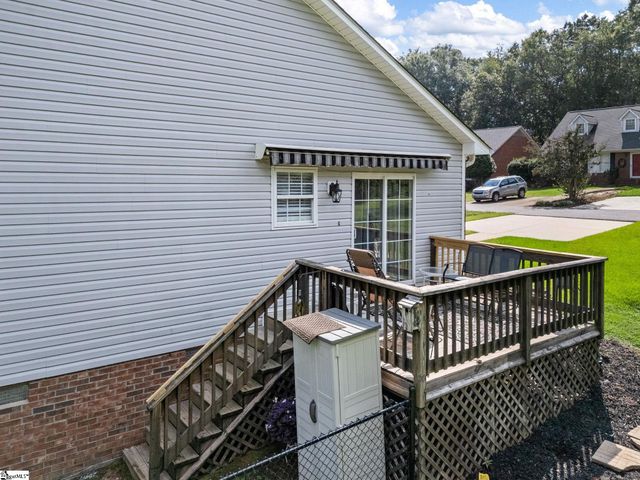 318 Sunridge Drive, Spartanburg, SC 29302