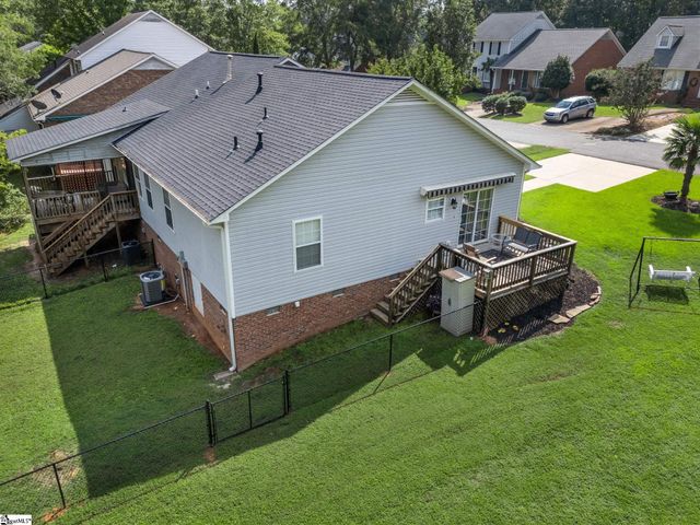 318 Sunridge Drive, Spartanburg, SC 29302