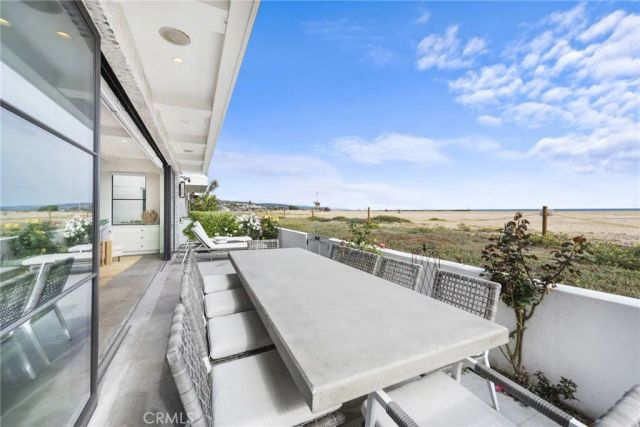 2148 E Oceanfront, Newport Beach, CA 92661